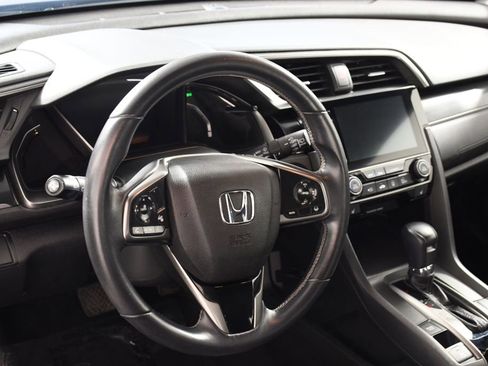 Used 2020 Honda Civic EX image 13