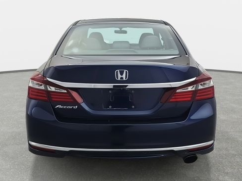 Used 2016 Honda Accord LX image 6