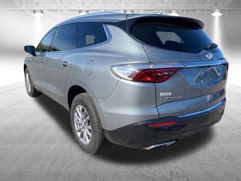 Used 2023 Buick Enclave Essence AWD/4WD image 11