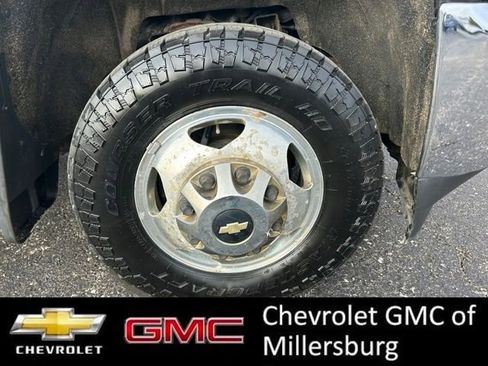 Used 2015 Chevrolet Silverado 3500 LT w/ LT Convenience Package image 11