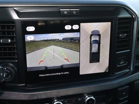 Used 2026 Ford F250 Platinum w/ Tremor Off-Road Package image 38