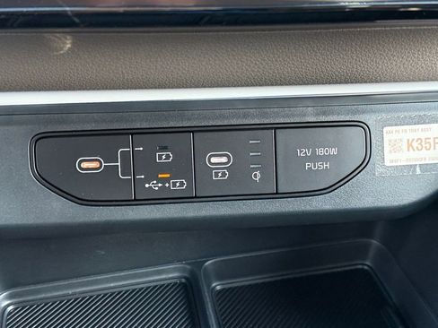 New 2026 Kia Carnival SX image 18