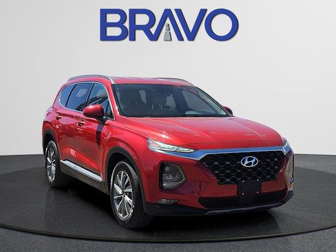 Used 2019 Hyundai Santa Fe SEL AWD/4WD image 2