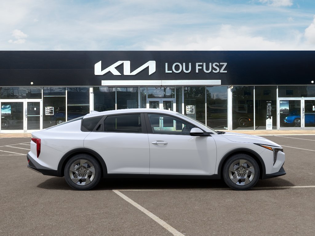 New 2027 Kia K4 FWD image 7