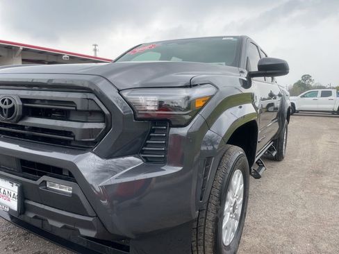 New 2025 Toyota Tacoma SR5 image 10