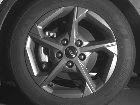 Used 2025 Kia K4 LXS FWD image 12