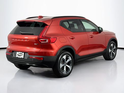 Used 2023 Volvo XC40 B5 Ultimate AWD/4WD image 15