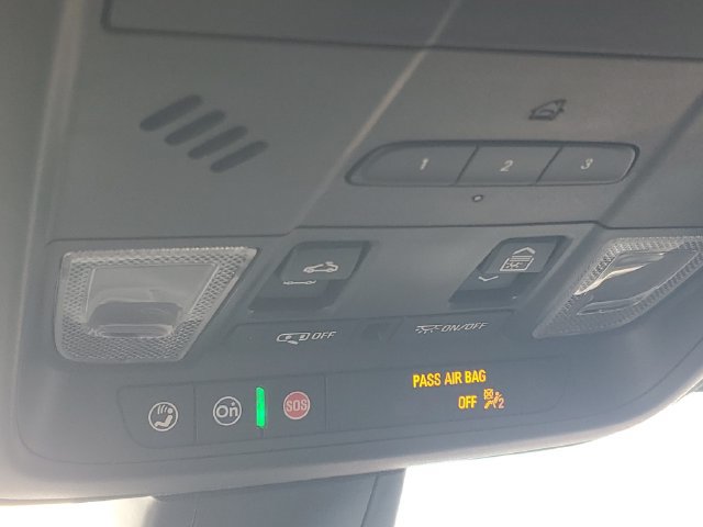 Used 2025 Cadillac XT6 Luxury w/ LPO, Floor Liner Package AWD/4WD image 27