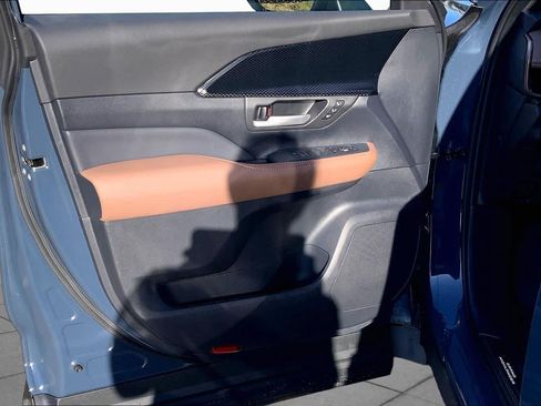 New 2026 Toyota Grand Highlander AWD Hybrid image 10