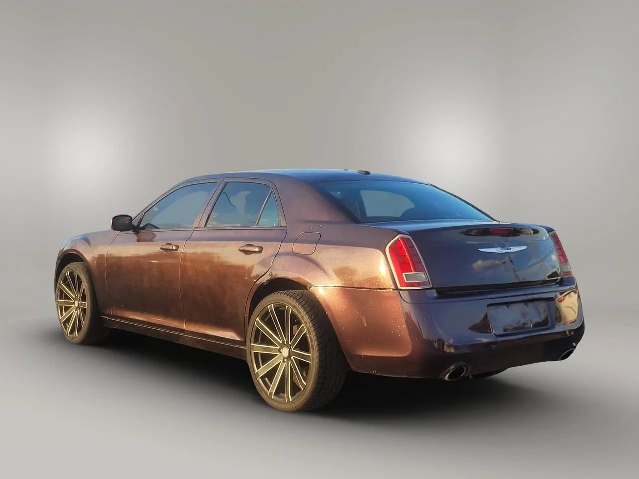 Used 2013 Chrysler 300 S RWD image 14
