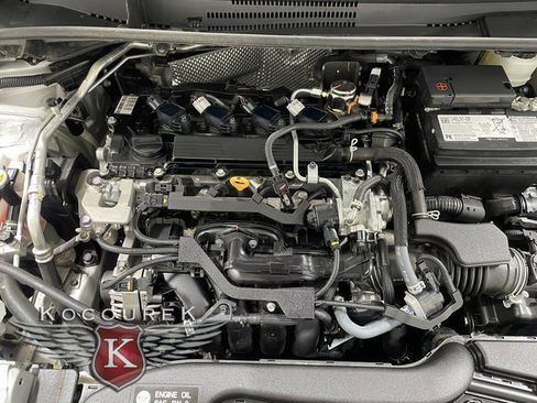 Used 2024 Toyota Corolla LE image 23