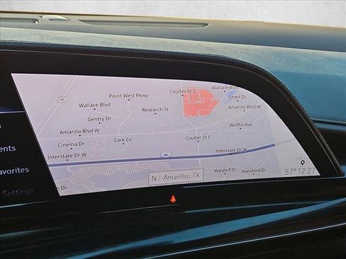 Used 2022 Cadillac Escalade Premium Luxury w/ Performance Package image 13