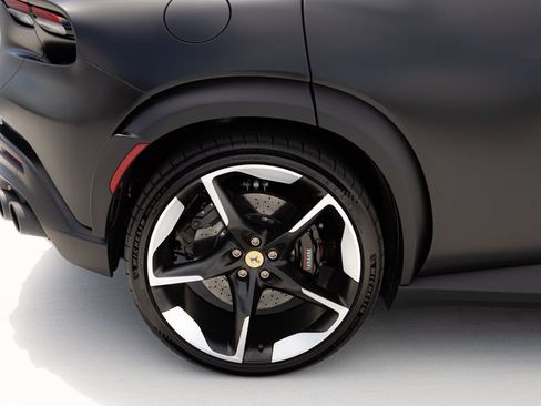 Used 2026 Ferrari Purosangue AWD/4WD image 4
