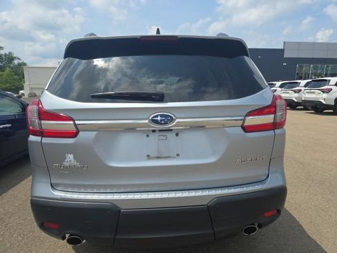 Used 2021 Subaru Ascent Premium w/ Convenience Package AWD/4WD image 8