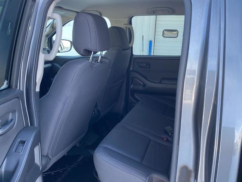 Used 2024 Nissan Frontier S w/ Technology Package image 12