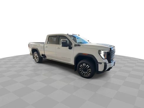 Certified 2025 GMC Sierra 2500 Denali Ultimate image 2
