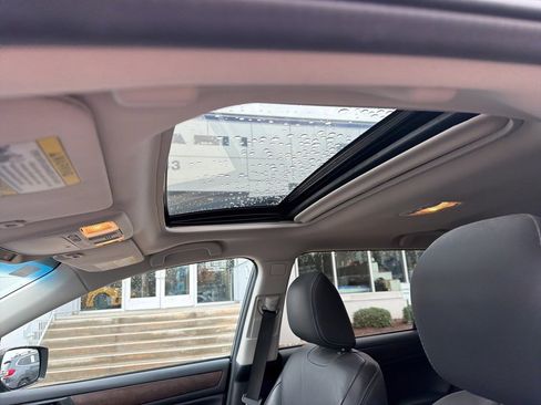 Used 2015 Subaru Outback 2.5i Limited image 15