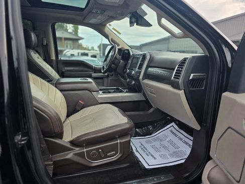 Used 2018 Ford F250 Limited image 12