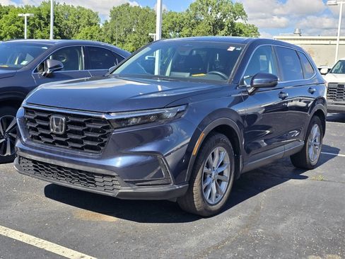 Used 2023 Honda CR-V EX image 3