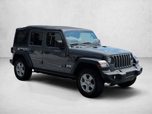 Used 2019 Jeep Wrangler Unlimited Sport S AWD/4WD image 5