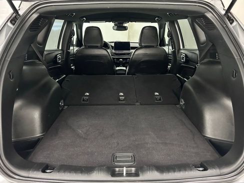 Used 2023 Jeep Compass Trailhawk image 15