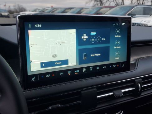 New 2026 Lincoln Corsair Premiere image 18