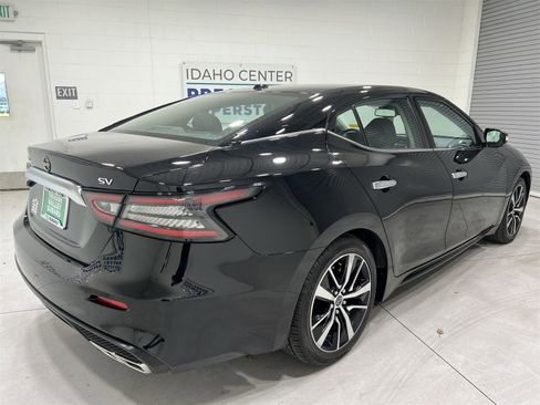 Used 2023 Nissan Maxima SV w/ Floor Mat Group image 8