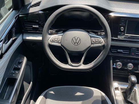 Used 2023 Volkswagen Taos S FWD image 3