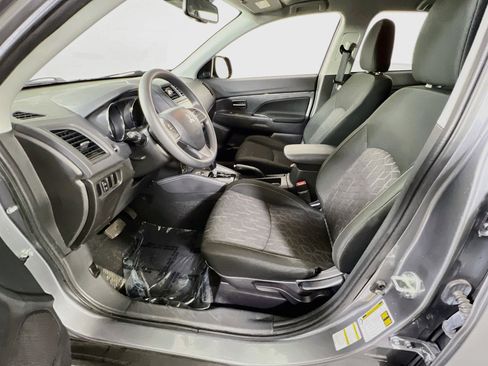 Used 2024 Mitsubishi Outlander Sport ES AWD/4WD image 19
