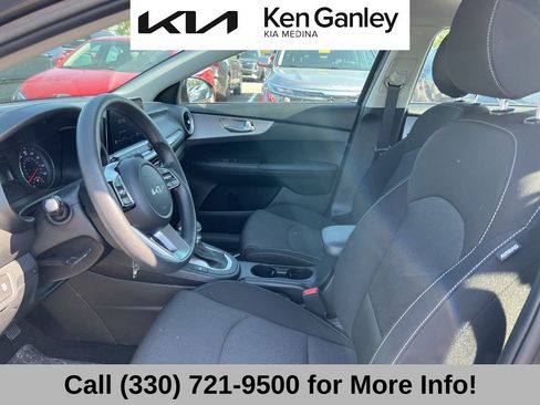 Certified 2024 Kia Forte LXS w/ LXS Technology Package FWD image 12