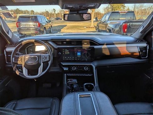 Used 2022 GMC Sierra 1500 Denali image 11