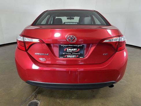 Used 2015 Toyota Corolla LE FWD image 11