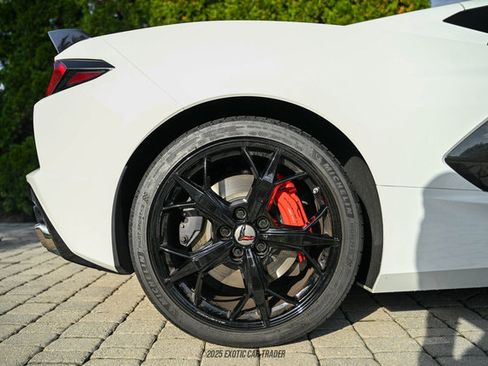 Used 2020 Chevrolet Corvette Stingray Premium Cpe w/ 3LT Preferred Equipment Group image 68