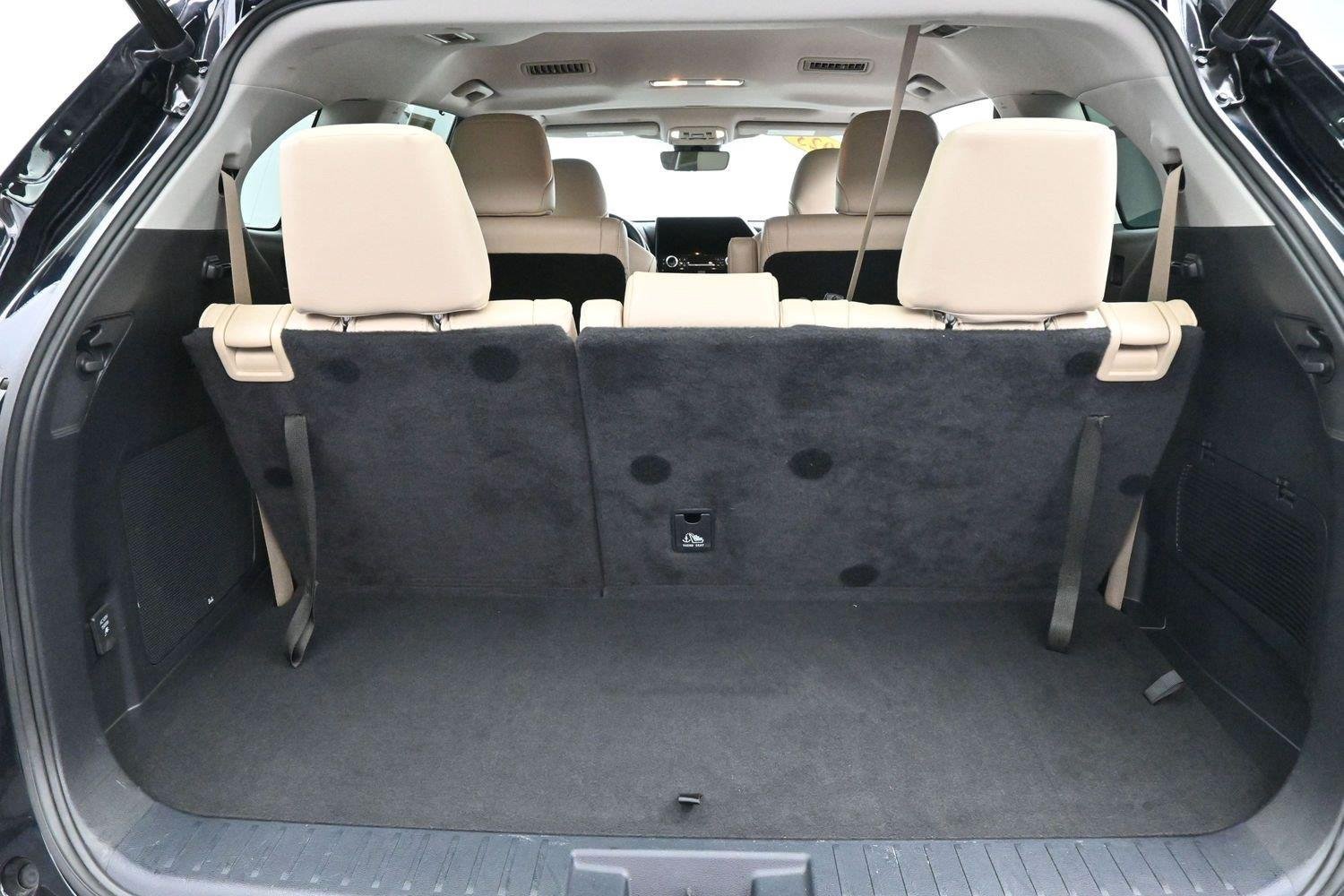Used 2023 Toyota Highlander Limited AWD/4WD image 9