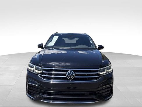 Used 2022 Volkswagen Tiguan SEL R-Line AWD/4WD image 3