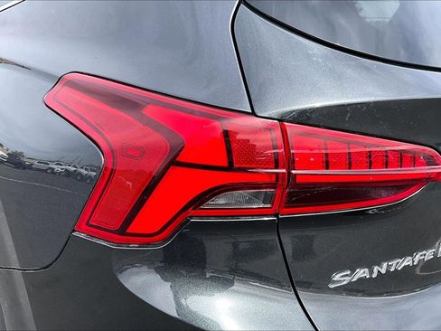 Used 2022 Hyundai Santa Fe Limited FWD image 32