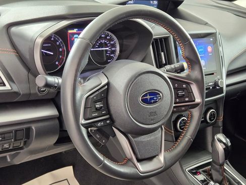Certified 2022 Subaru Crosstrek 2.5i Limited w/ Moonroof Package 2 AWD/4WD image 25