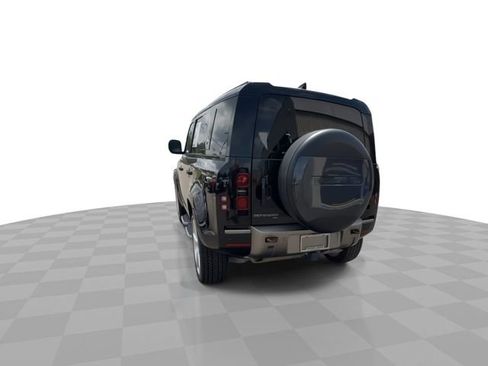Used 2021 Land Rover Defender 110 X-Dynamic HSE AWD/4WD image 6