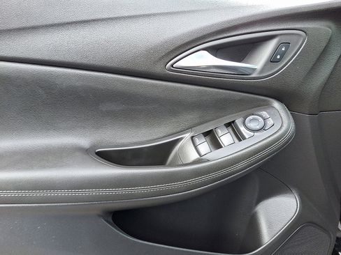 Used 2024 Buick Encore GX Preferred image 13