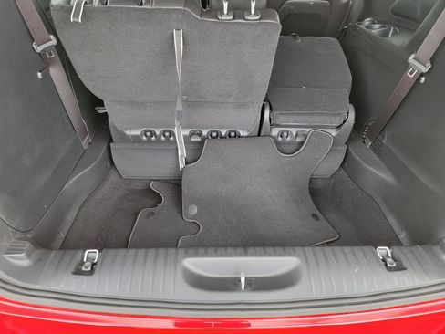 Used 2026 Chrysler Pacifica Select FWD image 15