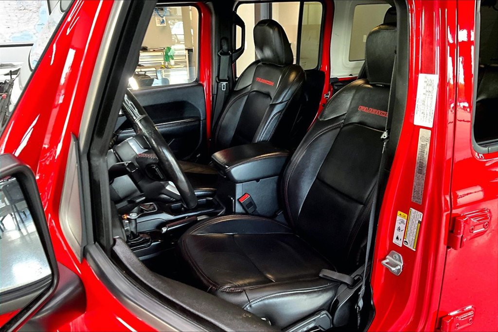 Used 2019 Jeep Wrangler Unlimited Rubicon w/ Dual Top Group AWD/4WD image 20