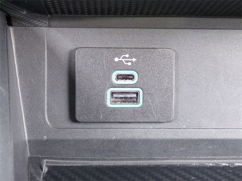 Used 2024 Ford Mustang Coupe image 20