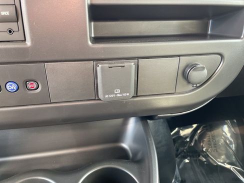 New 2025 Chevrolet Express 2500 image 15