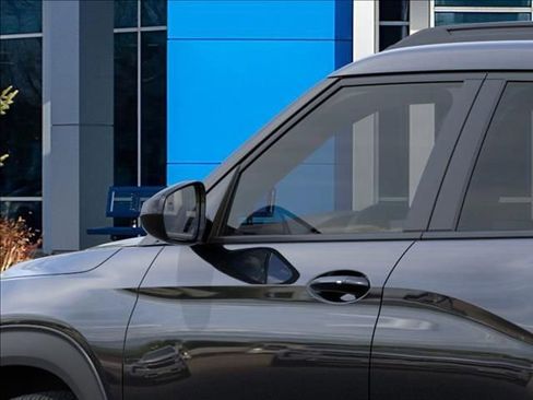 New 2026 Chevrolet TrailBlazer RS w/ Driver Confidence Package image 12