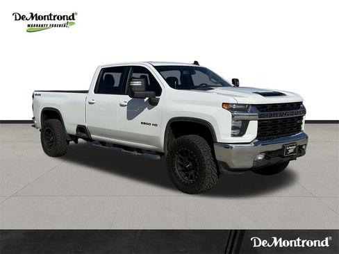 Used 2021 Chevrolet Silverado 2500 LT w/ Convenience Package image 3