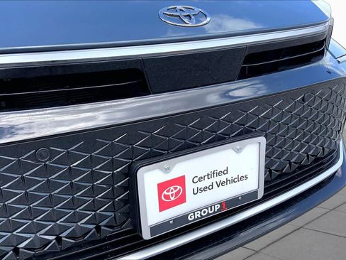 Used 2026 Toyota Crown AWD/4WD image 29