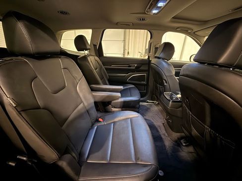 Used 2025 Kia Telluride S AWD/4WD image 32