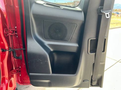 Used 2023 Toyota Tacoma TRD Off-Road image 25