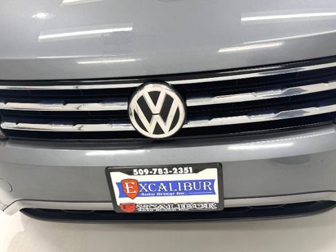Used 2020 Volkswagen Tiguan S image 17