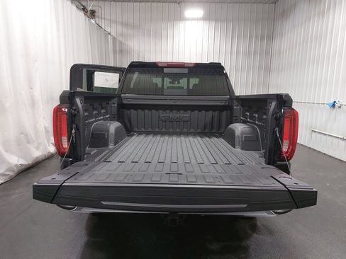 New 2026 GMC Sierra 1500 SLT w/ SLT Premium Plus Package image 12